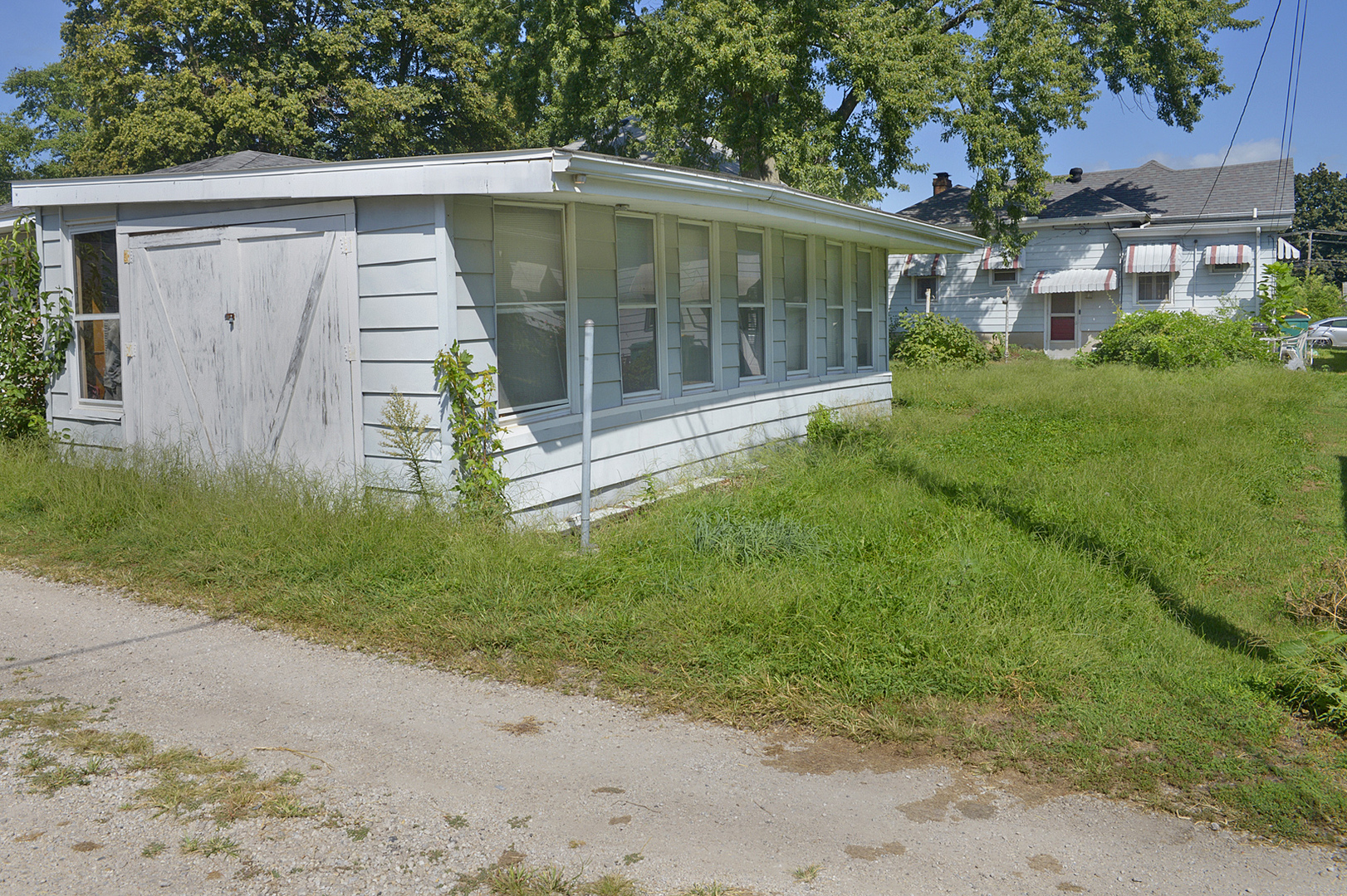 main property photo 10