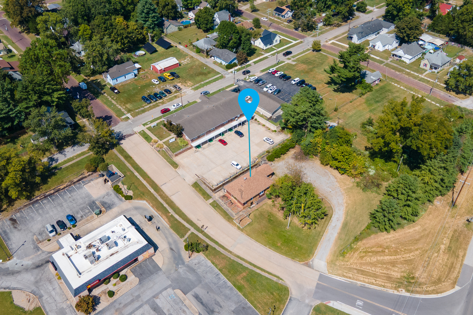 main property photo 37