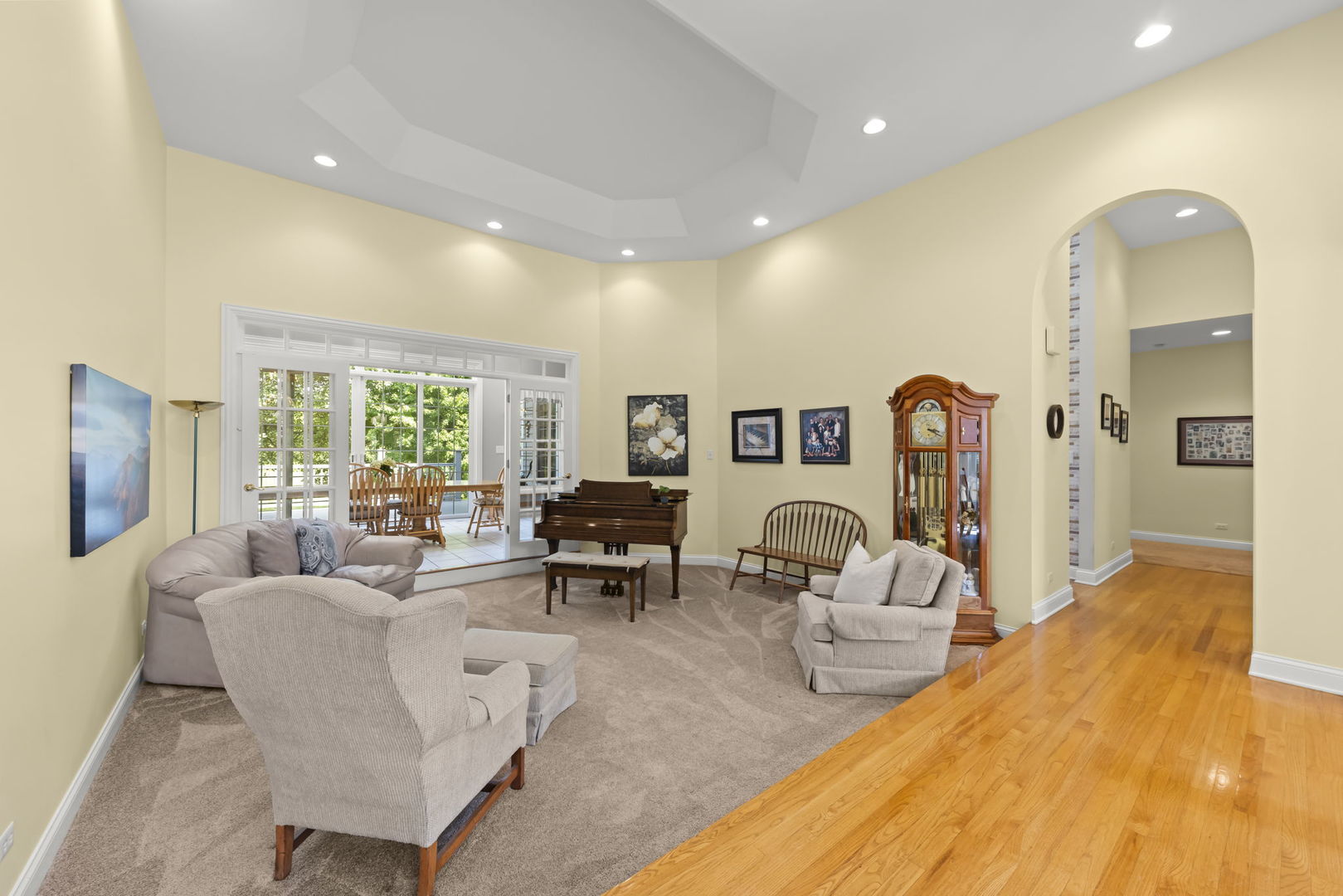 main property photo 5