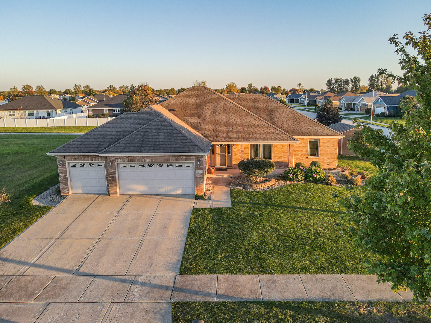 main property photo 39