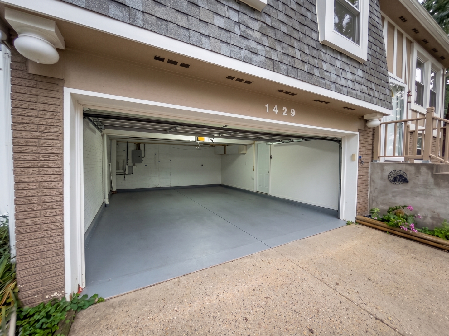 property viewer photo 22