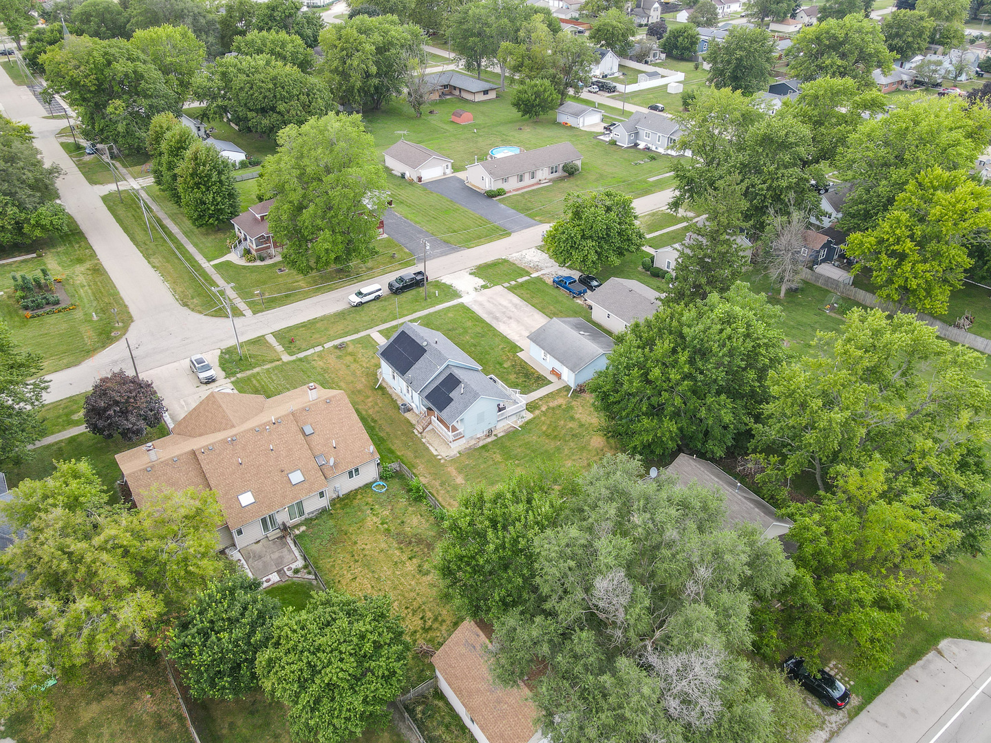 main property photo 29