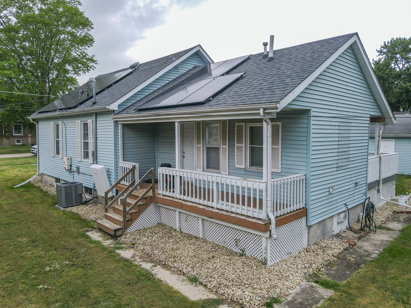 main property photo 30
