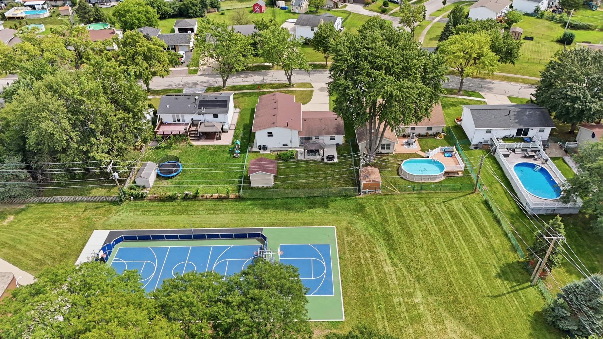 main property photo 45