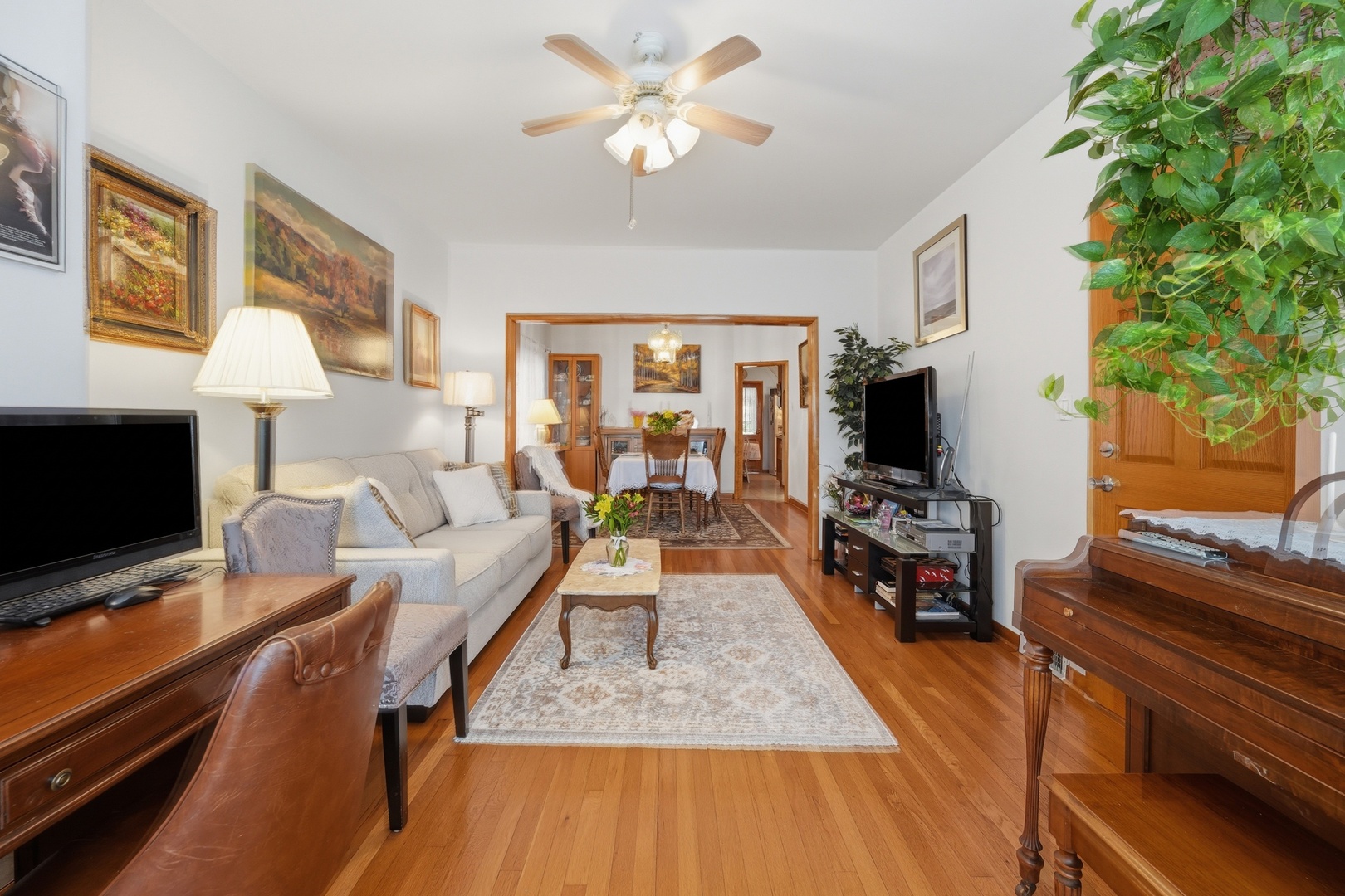 main property photo 4