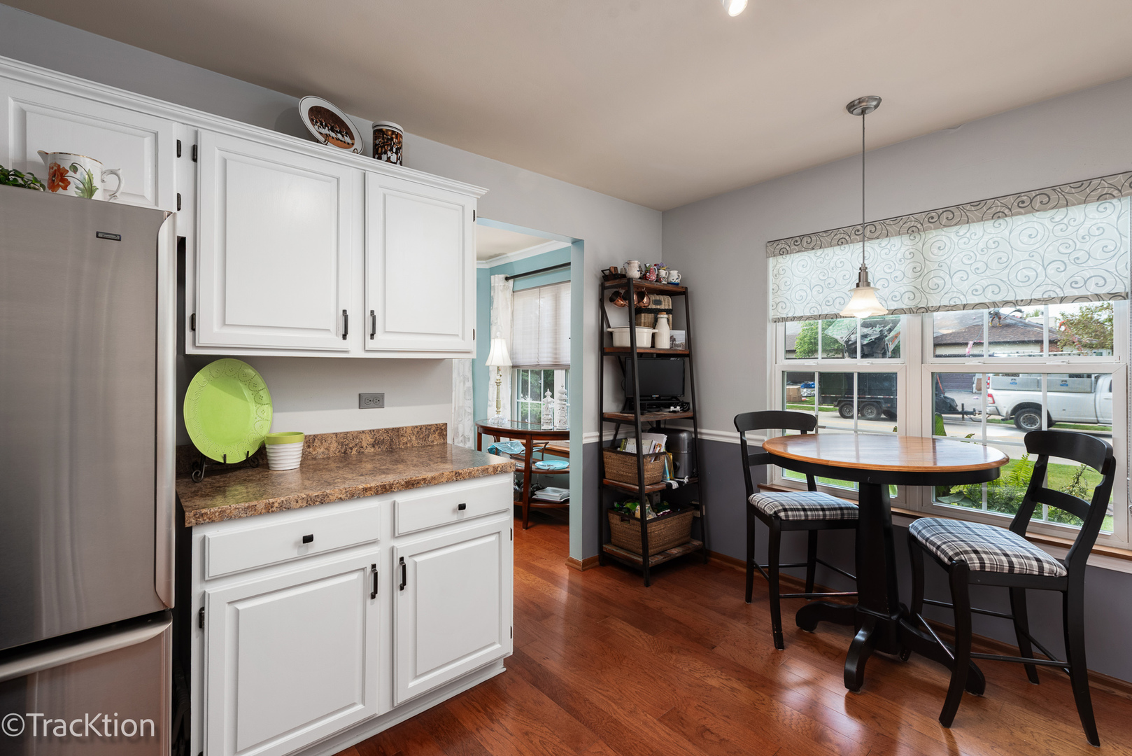 main property photo 7