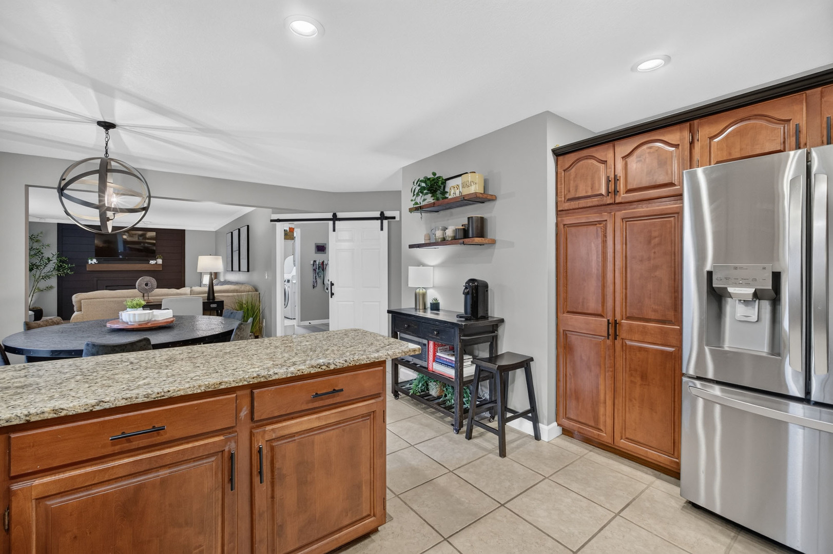 property viewer photo 10