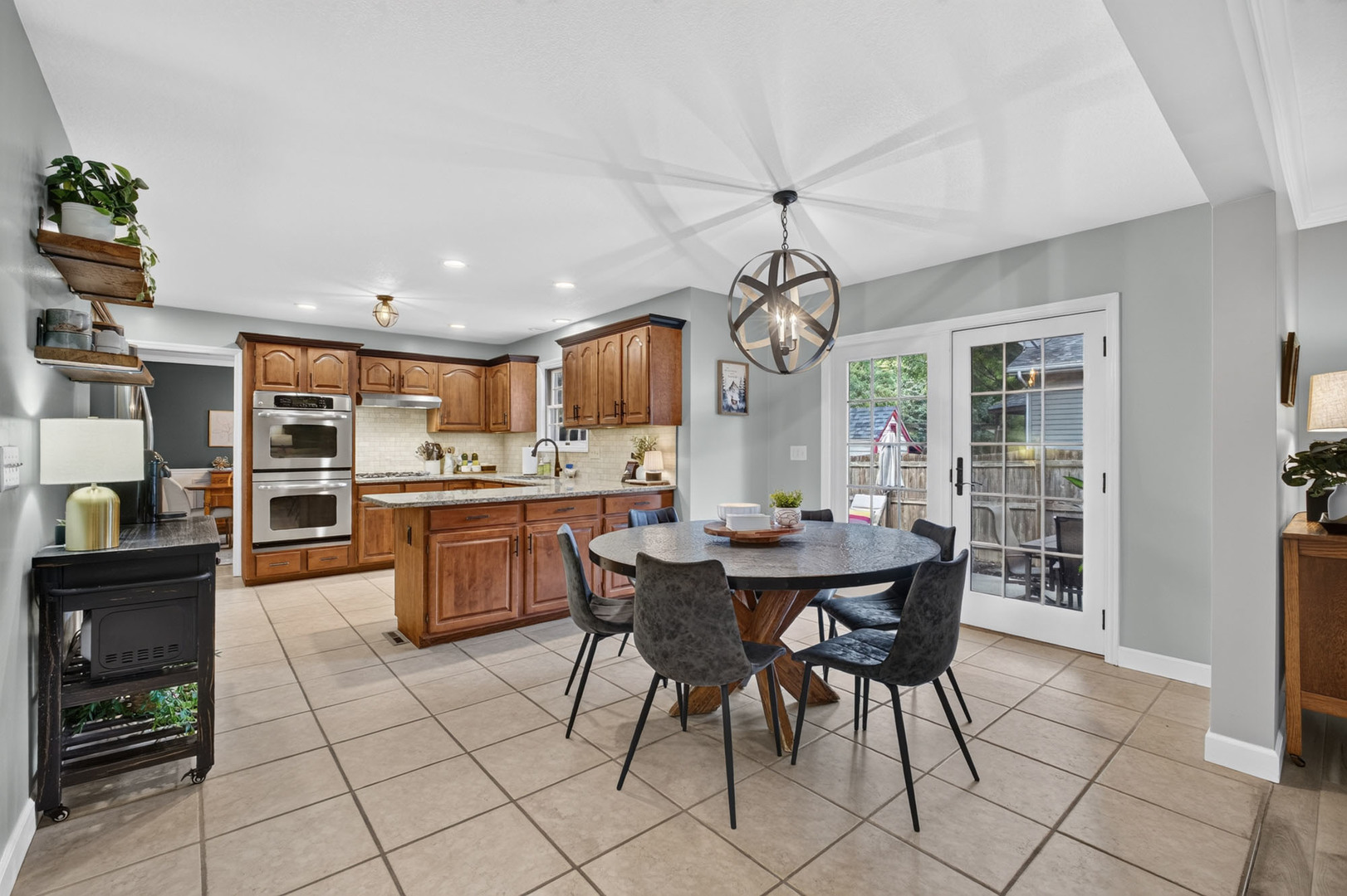 property viewer photo 13