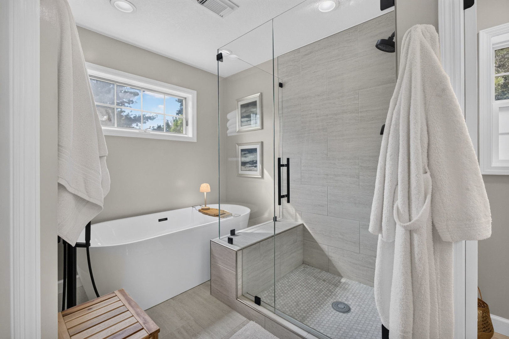 property viewer photo 24
