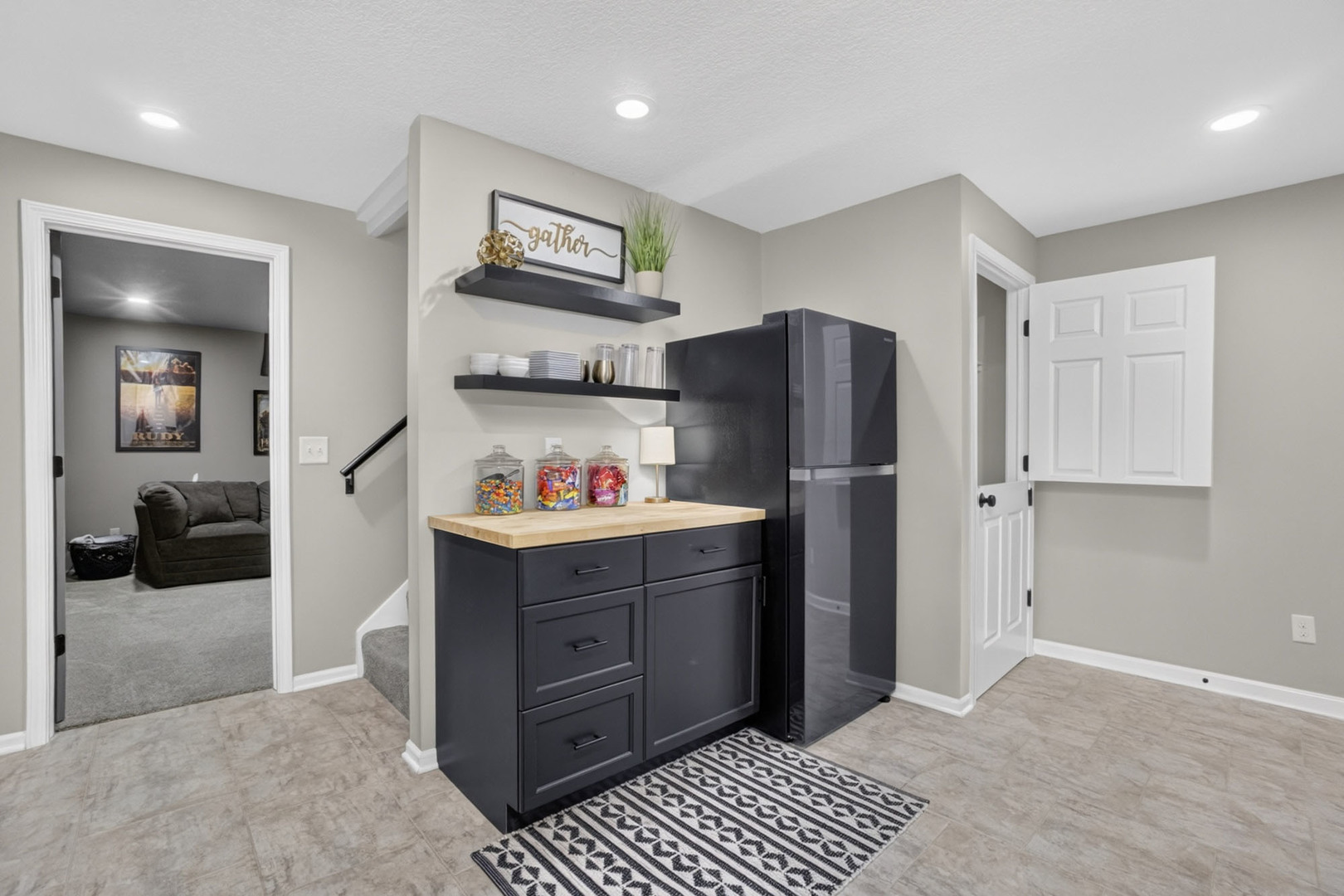 property viewer photo 35