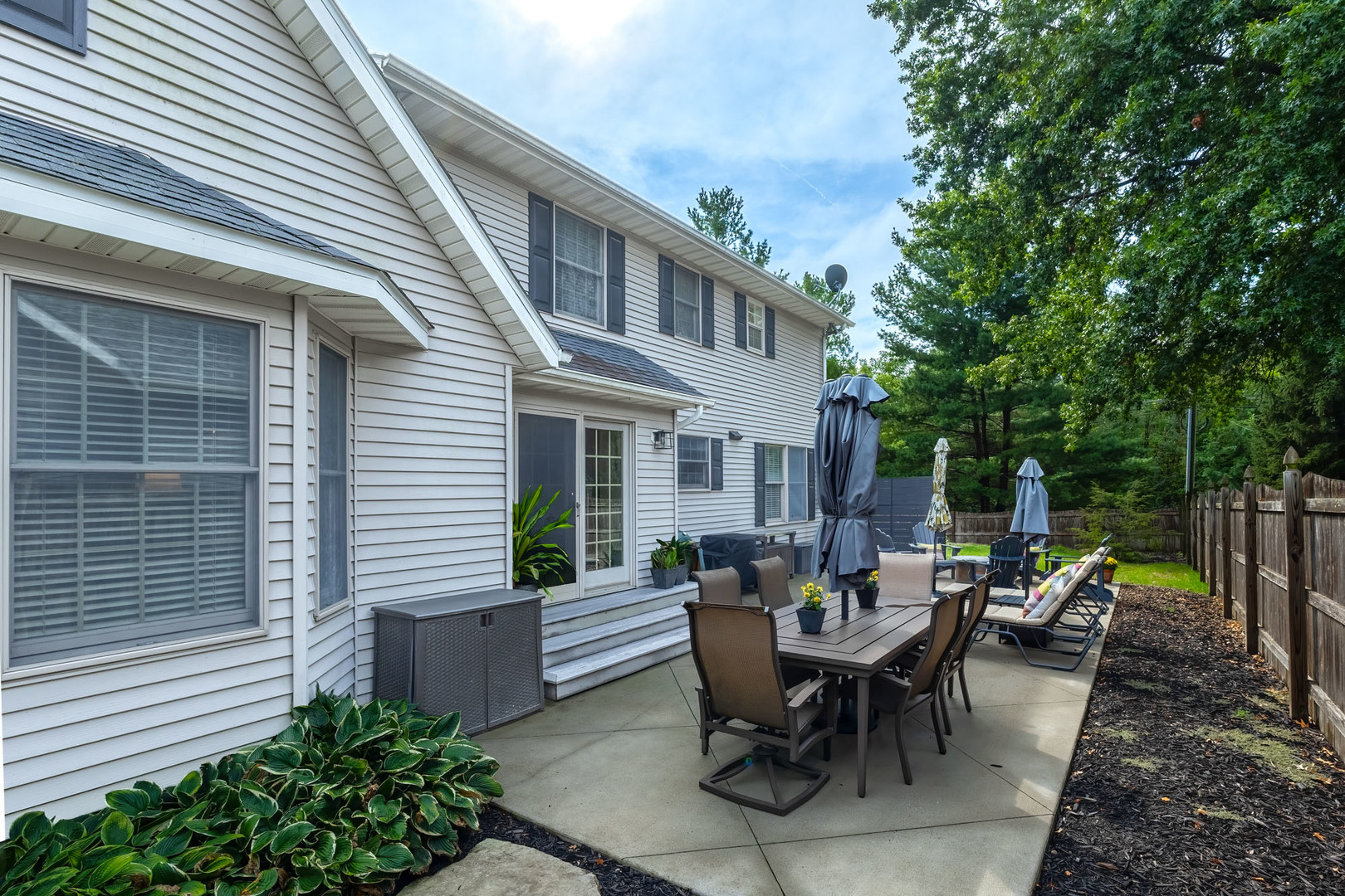 property viewer photo 50