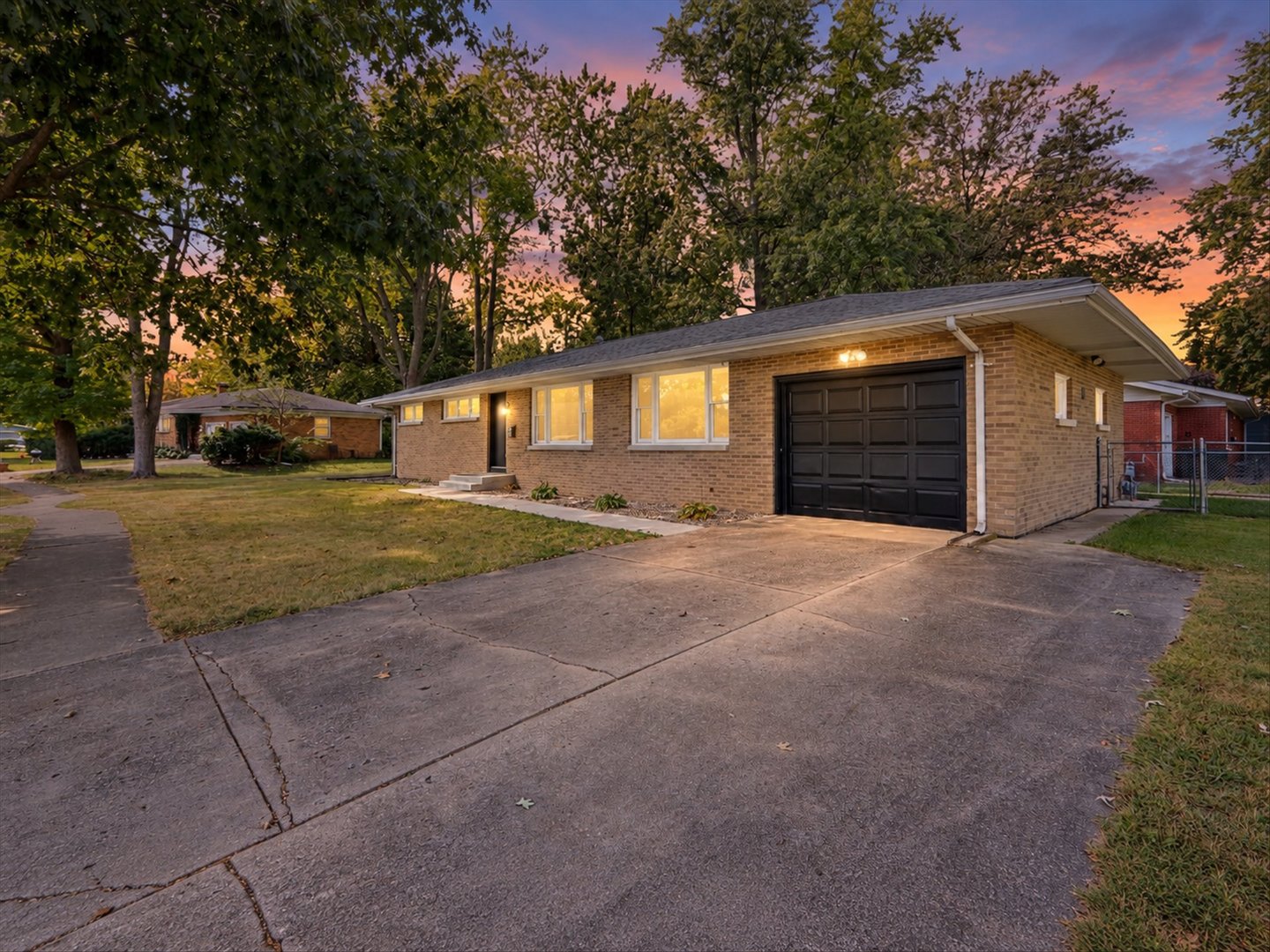 main property photo 15