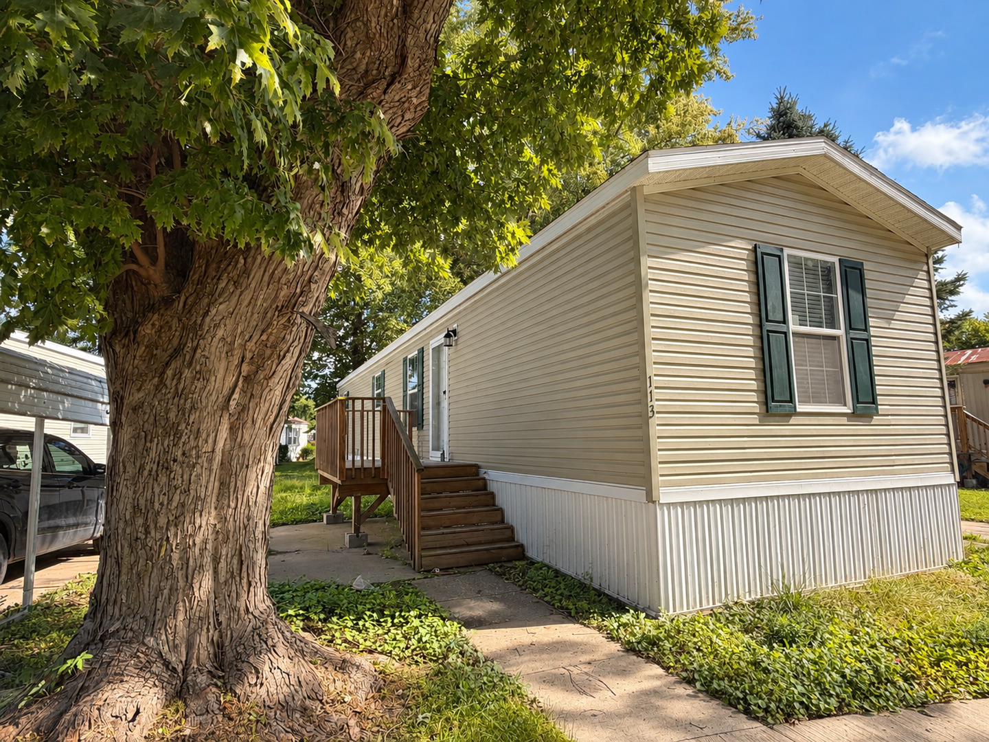 main property photo 14
