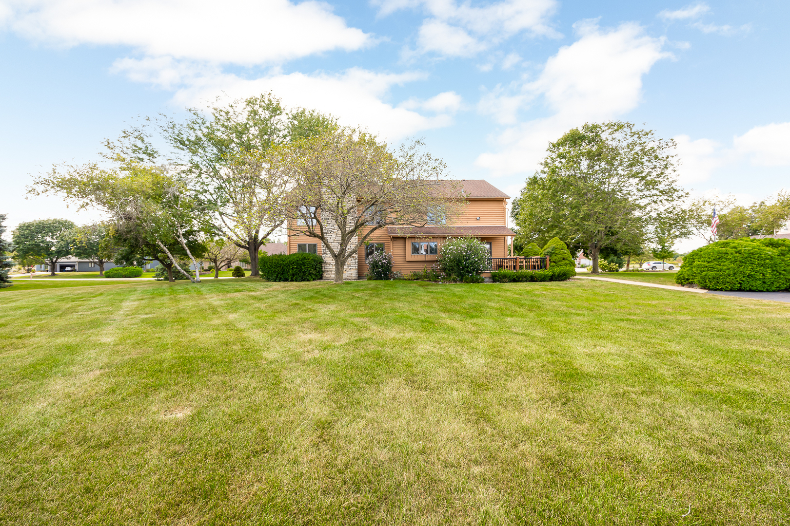 main property photo 33