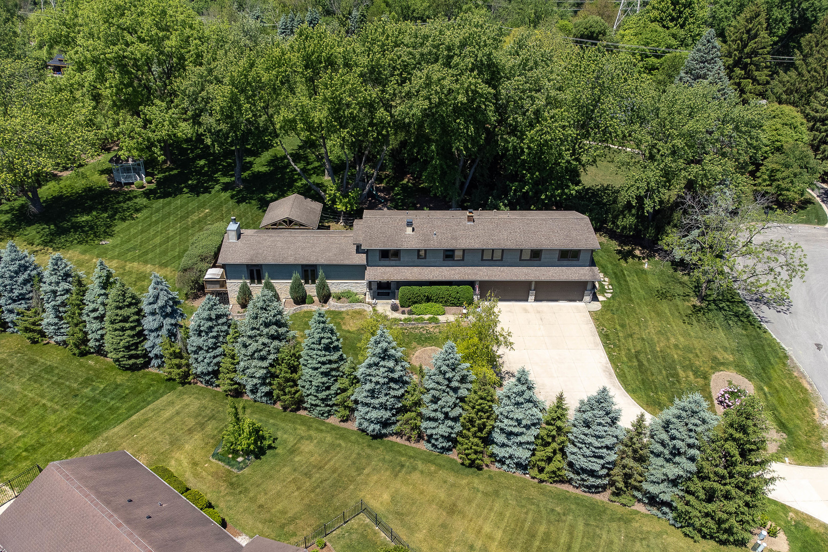 main property photo 60
