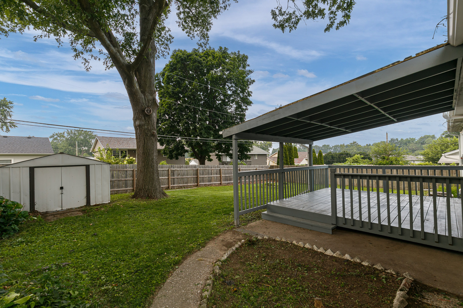 main property photo 37
