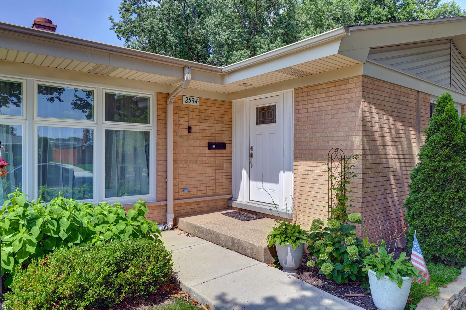 main property photo 21