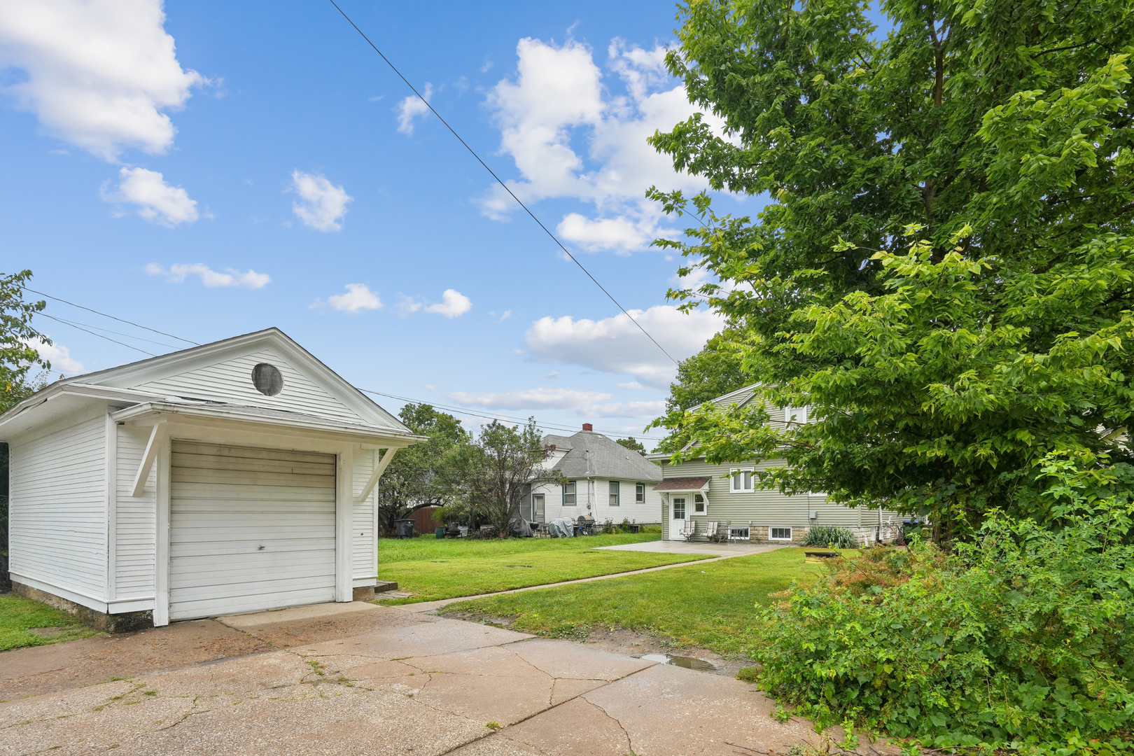 property viewer photo 24