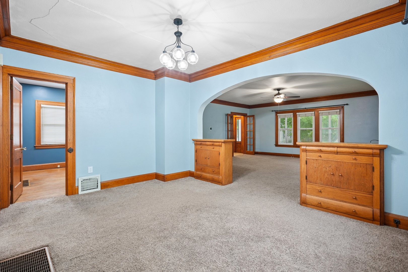 property viewer photo 6