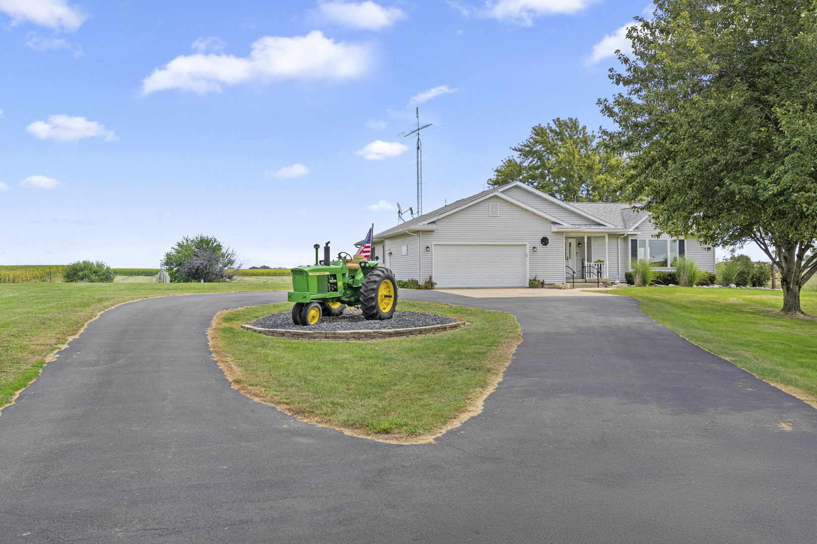 property viewer photo 33