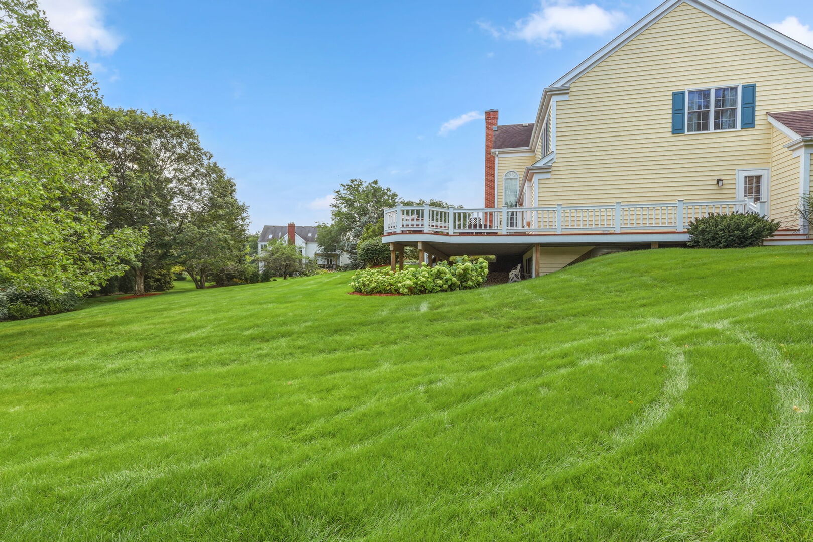 main property photo 38