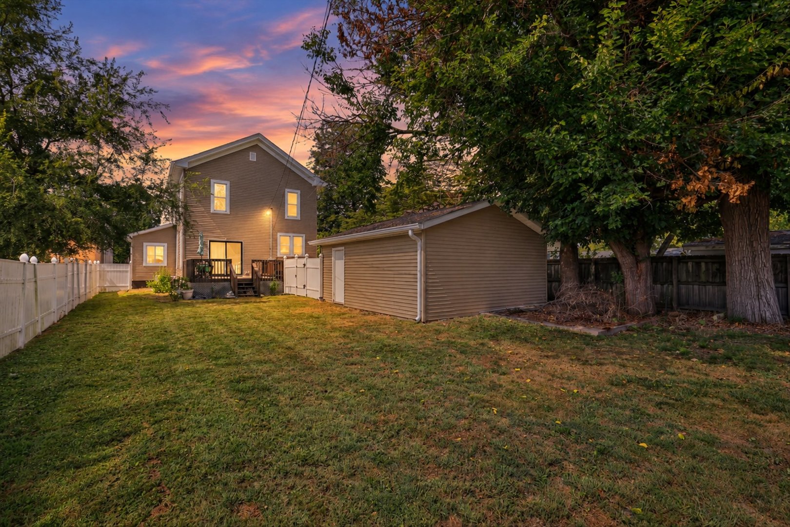 main property photo 45