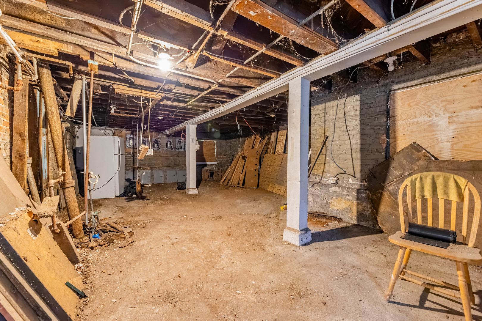main property photo 31