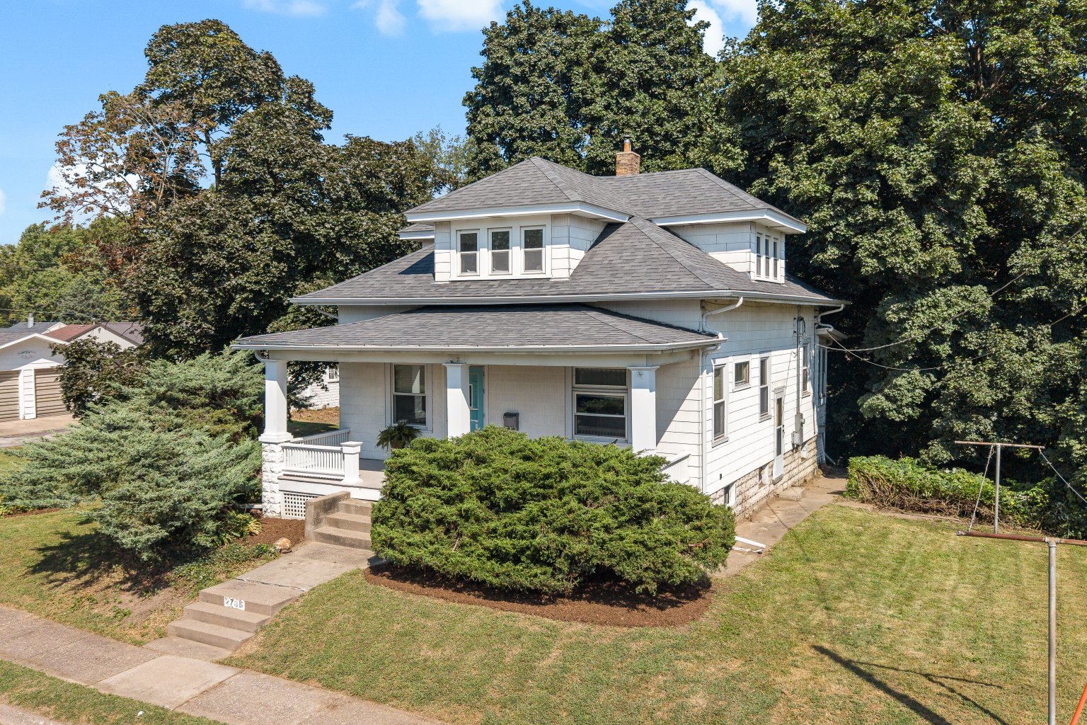 main property photo 35
