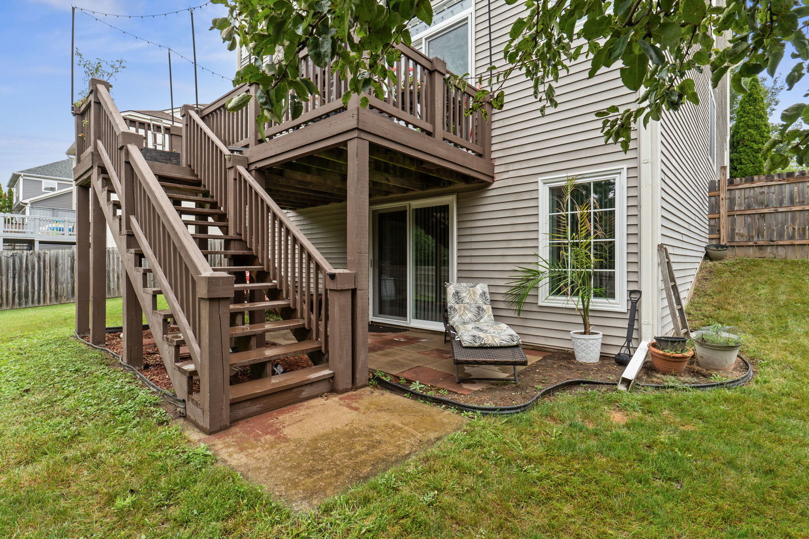 main property photo 32