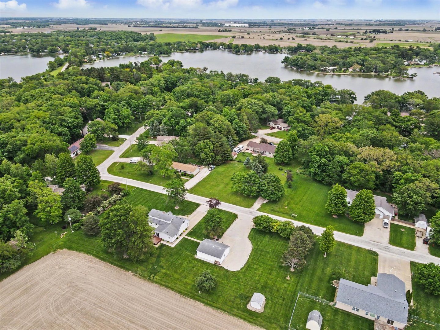 main property photo 50