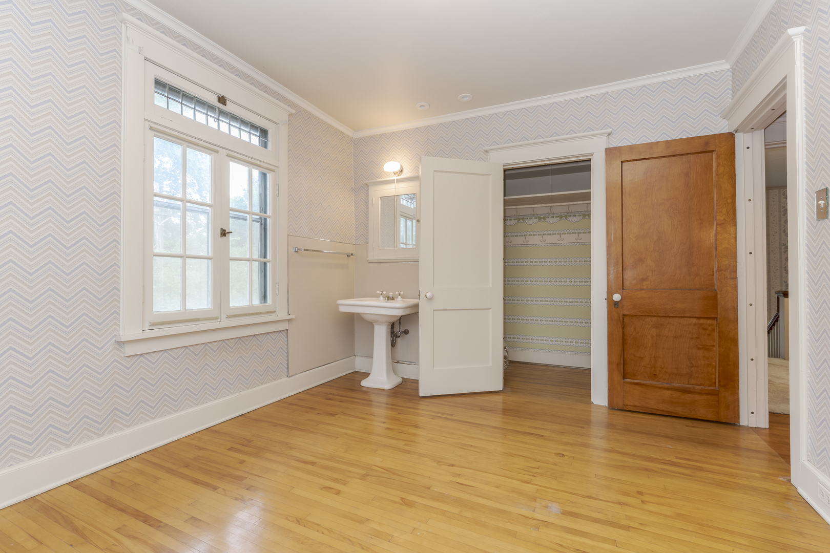 main property photo 68