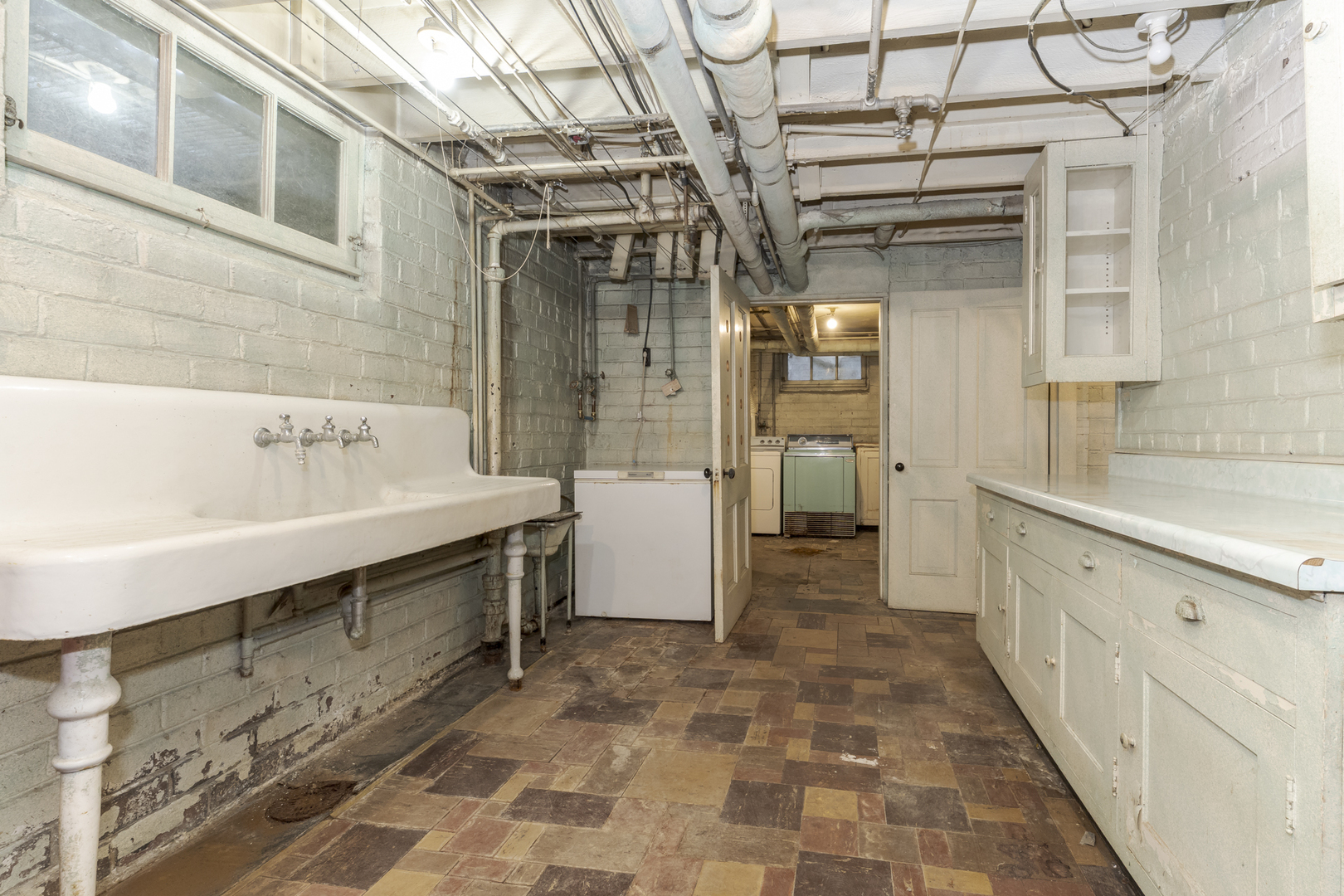 main property photo 80