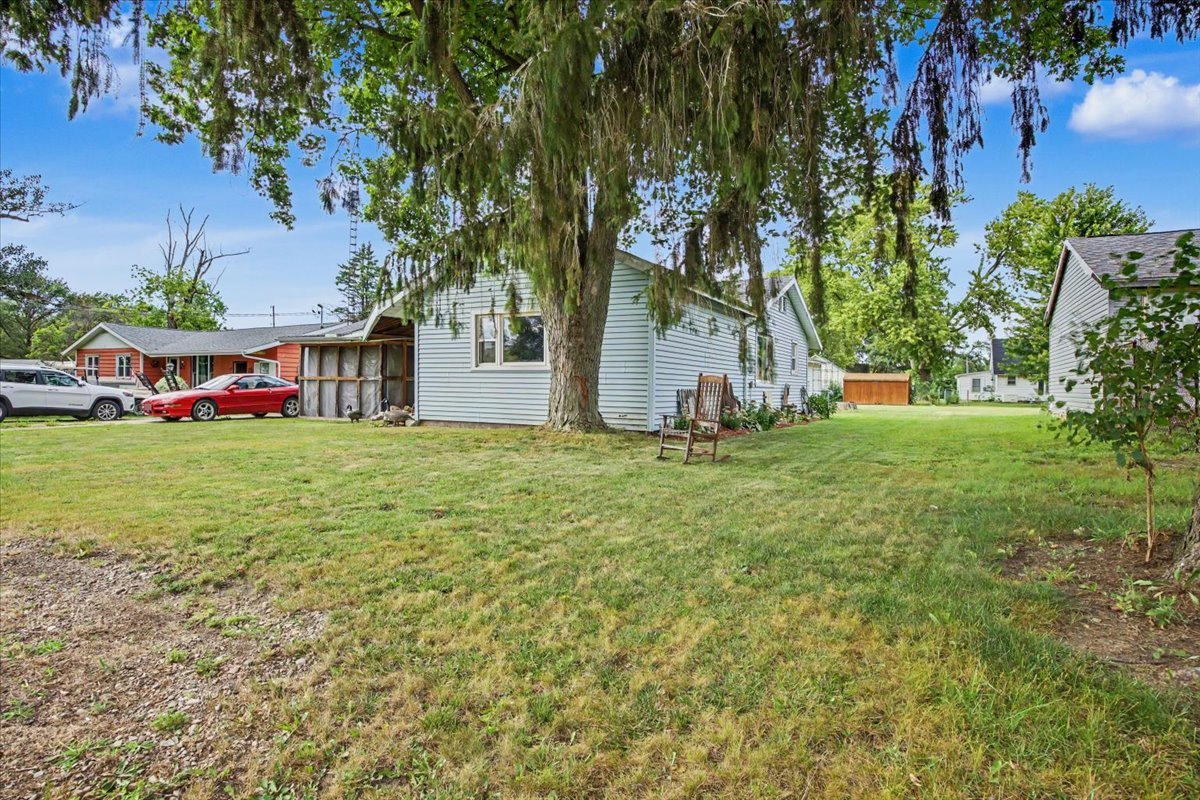 main property photo 25