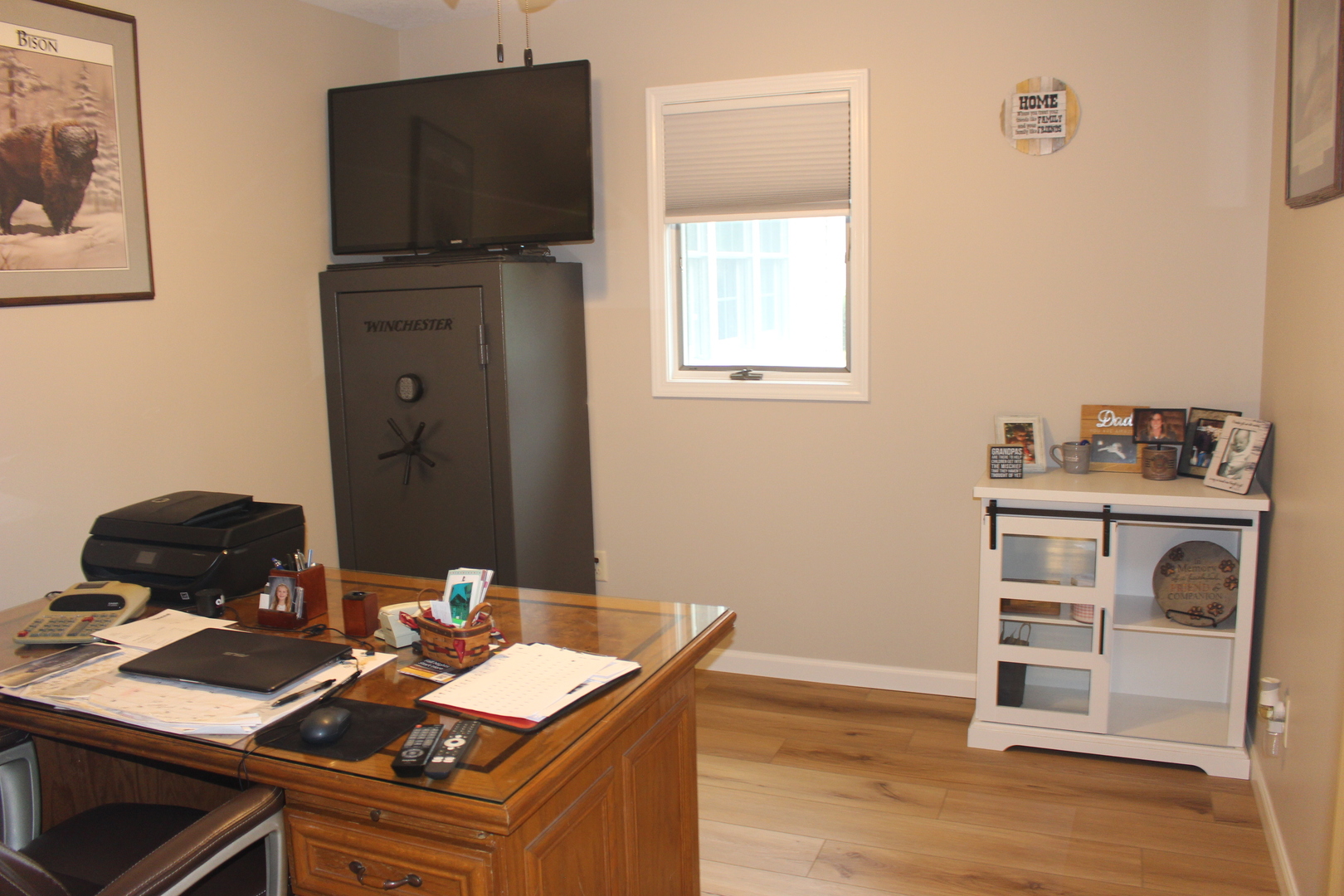 main property photo 30