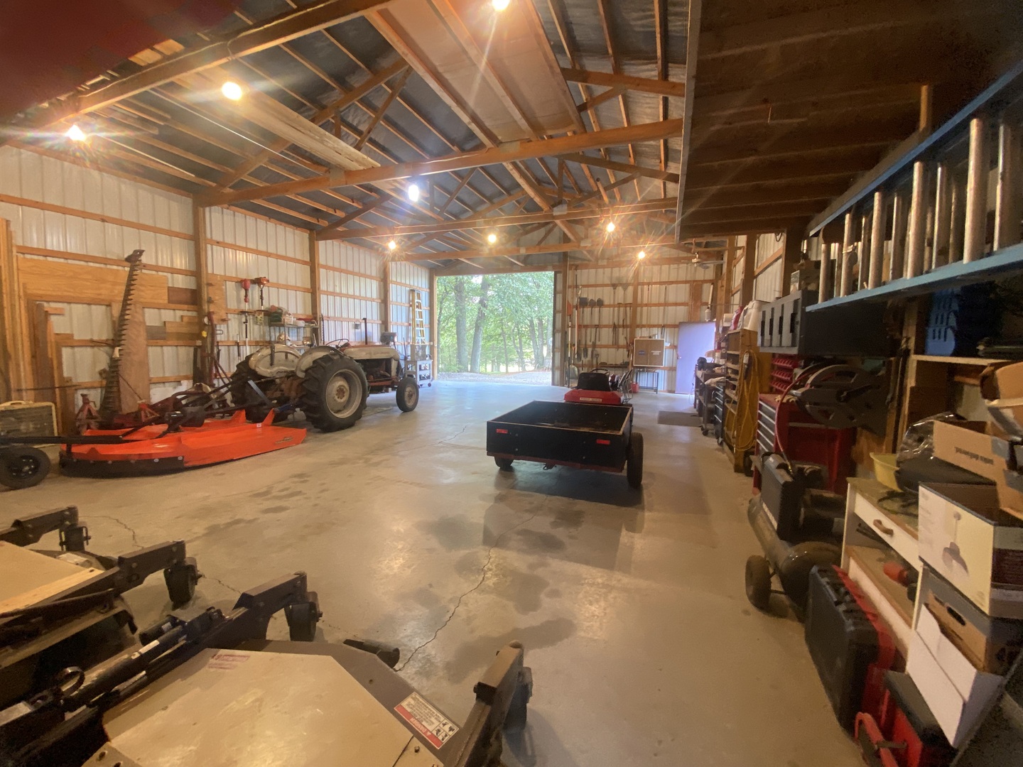 main property photo 24