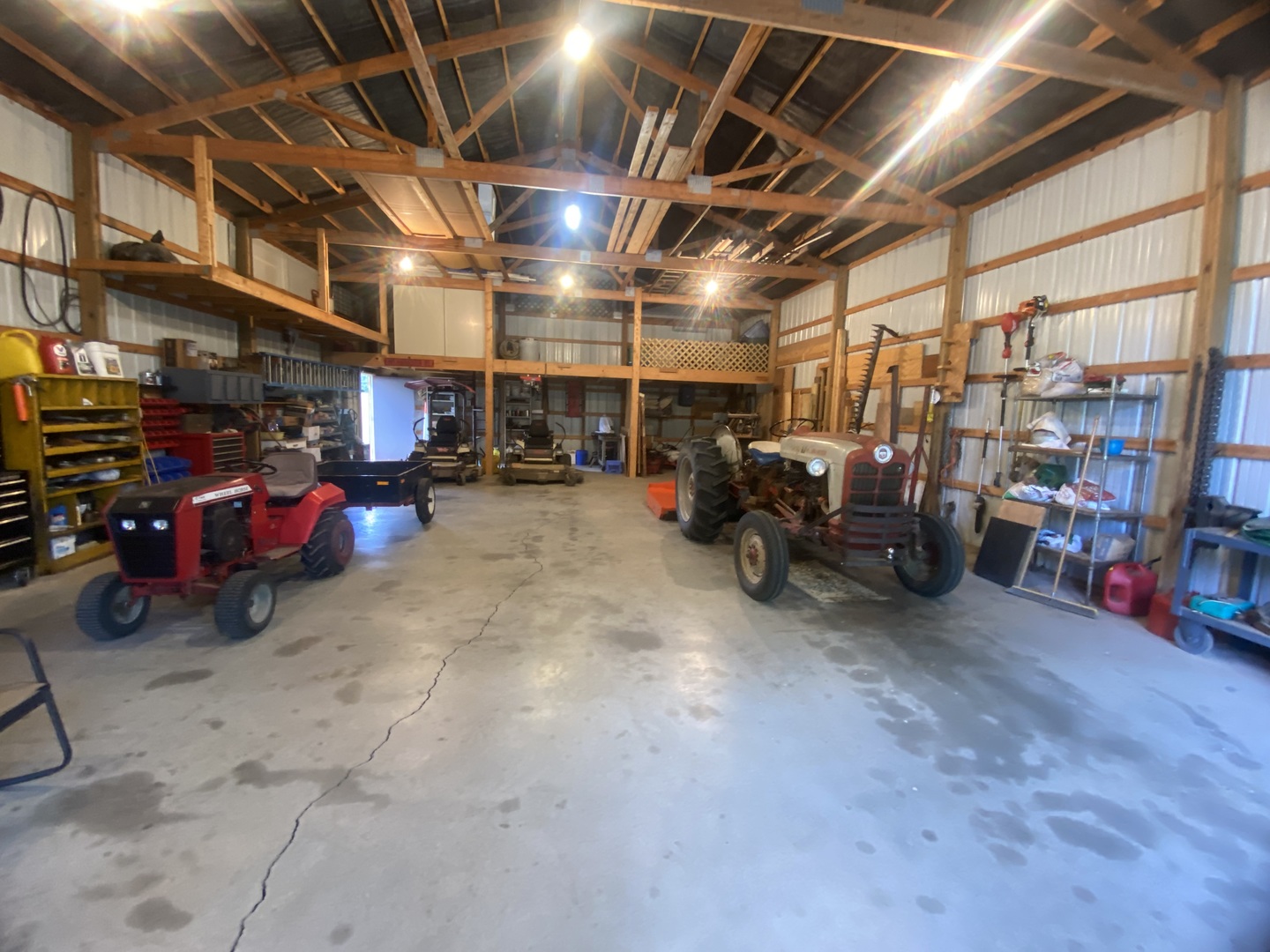 main property photo 26