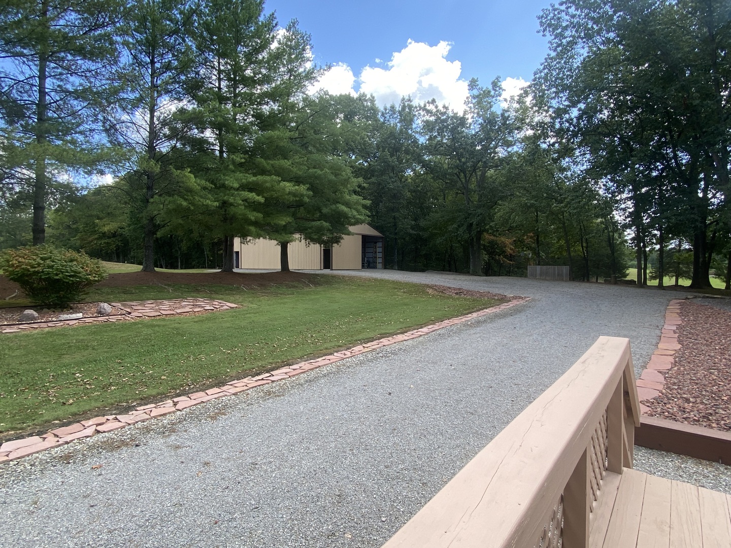 main property photo 34