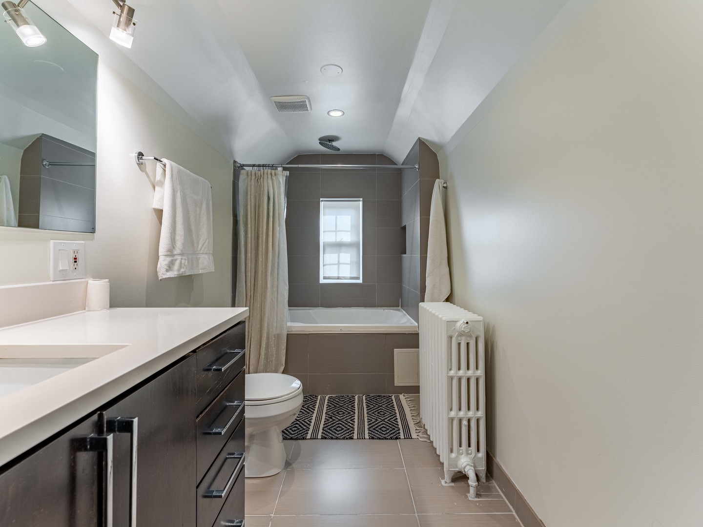 property viewer photo 20