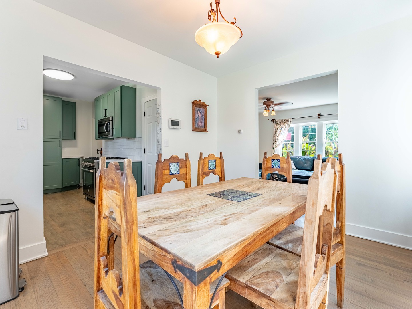 property viewer photo 6