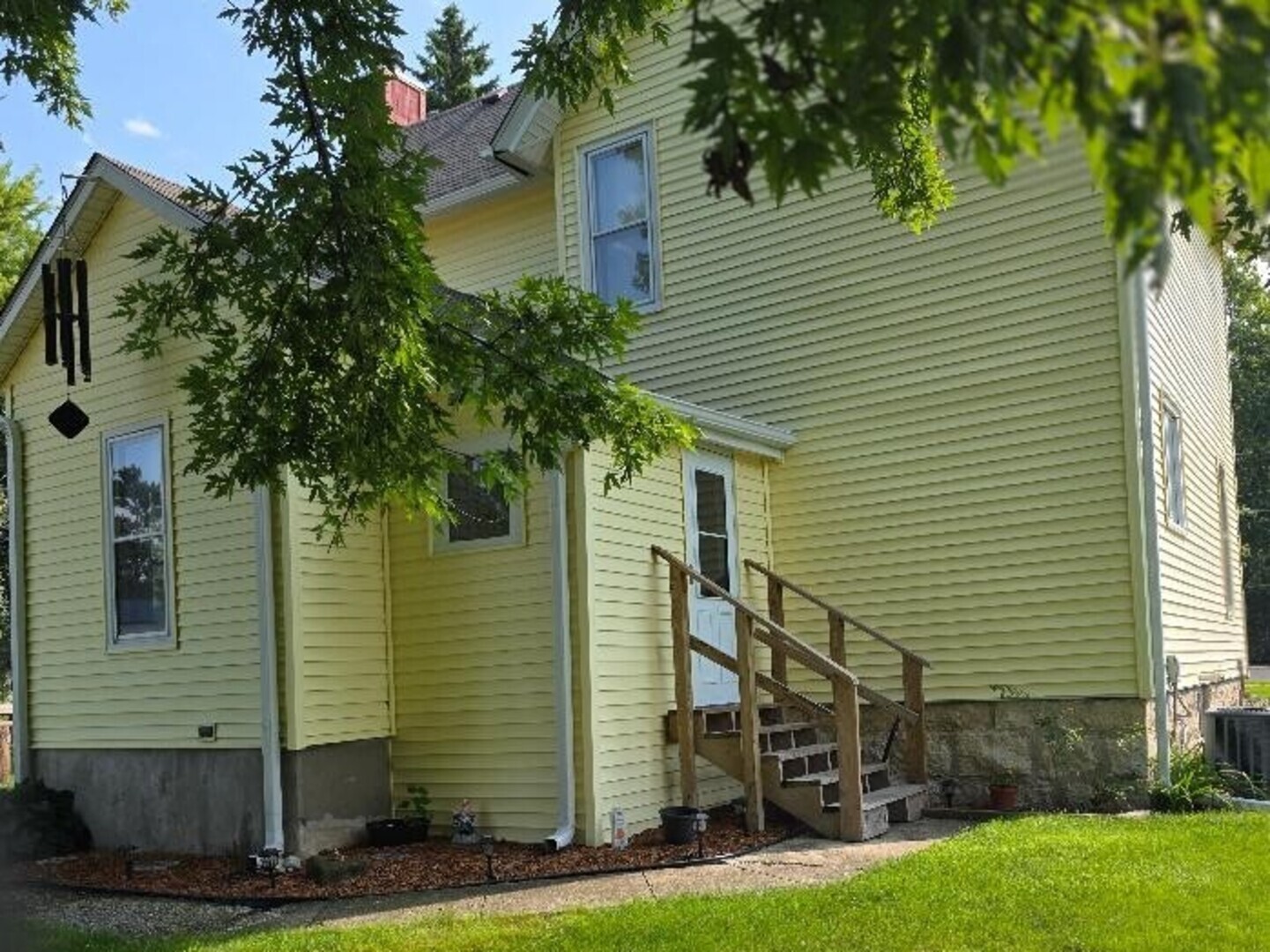 main property photo 22