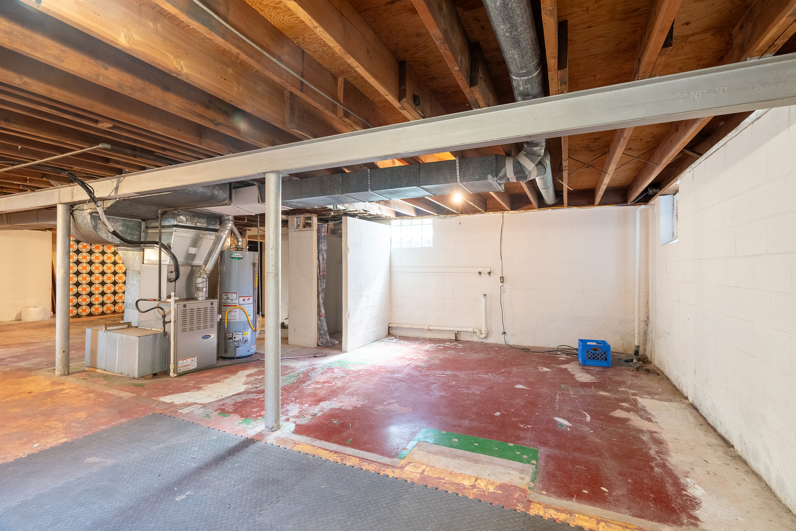 main property photo 25