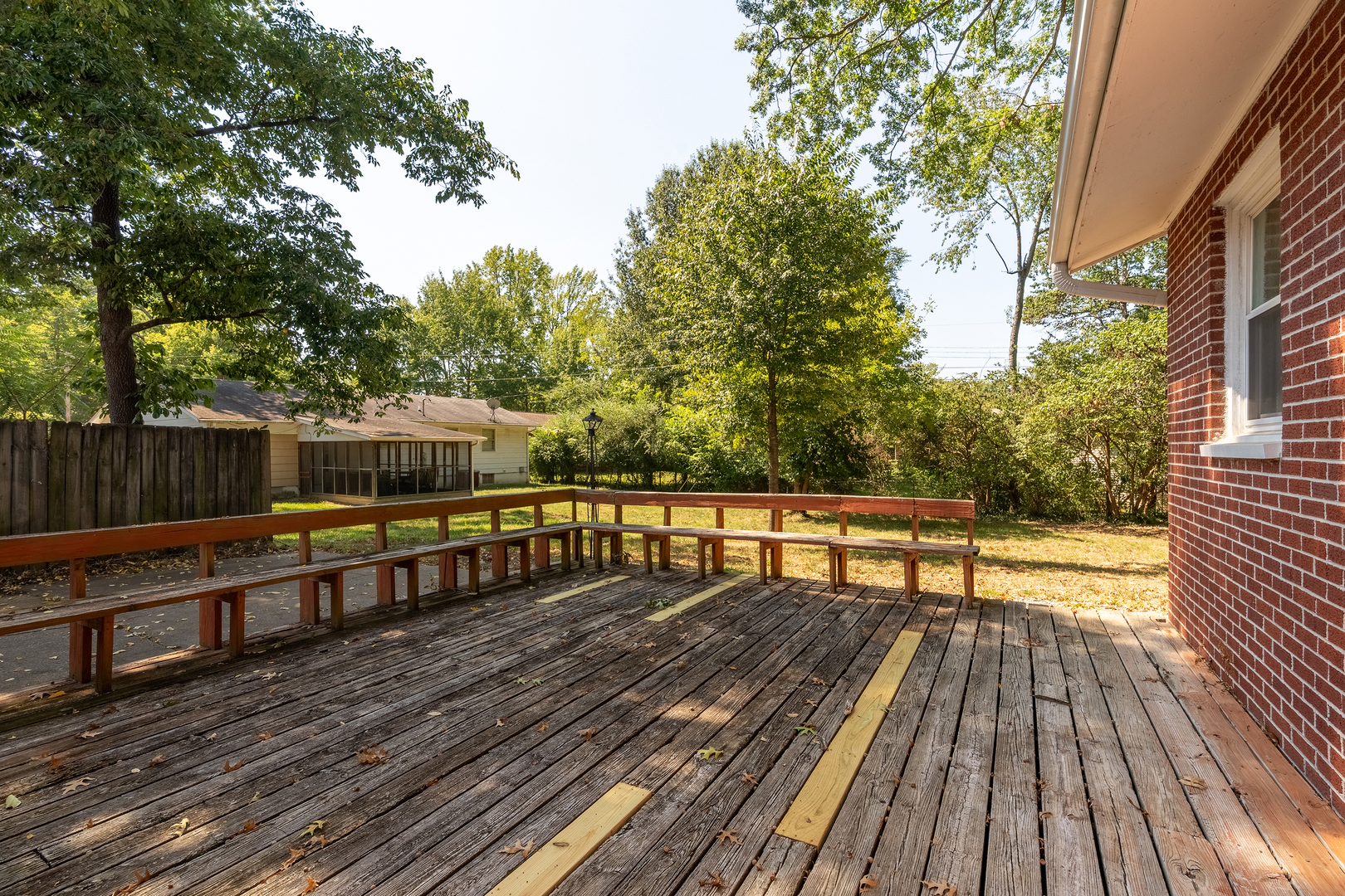 main property photo 28