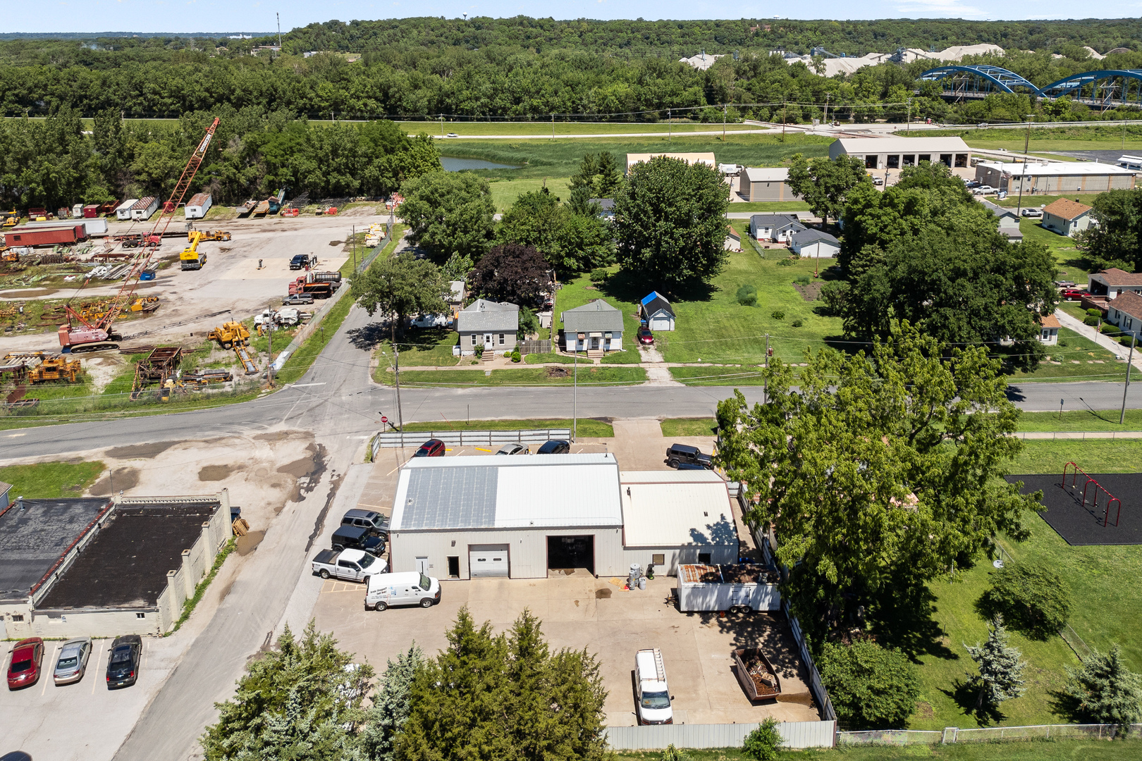 main property photo 5