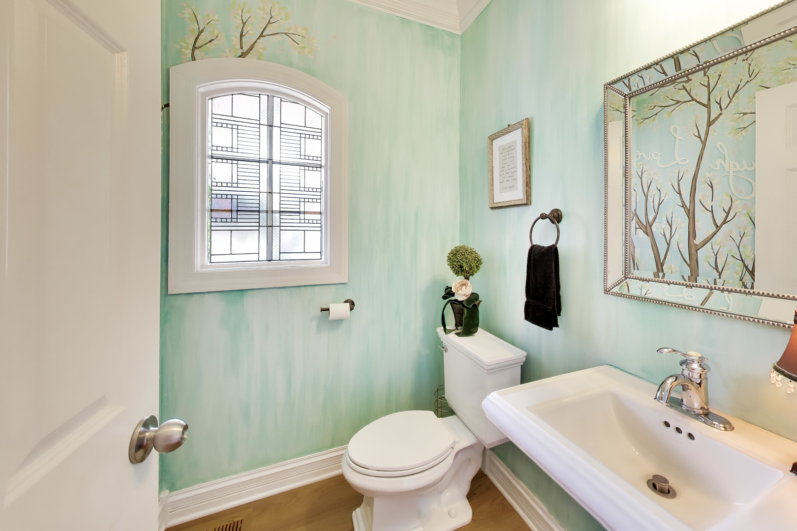 main property photo 13
