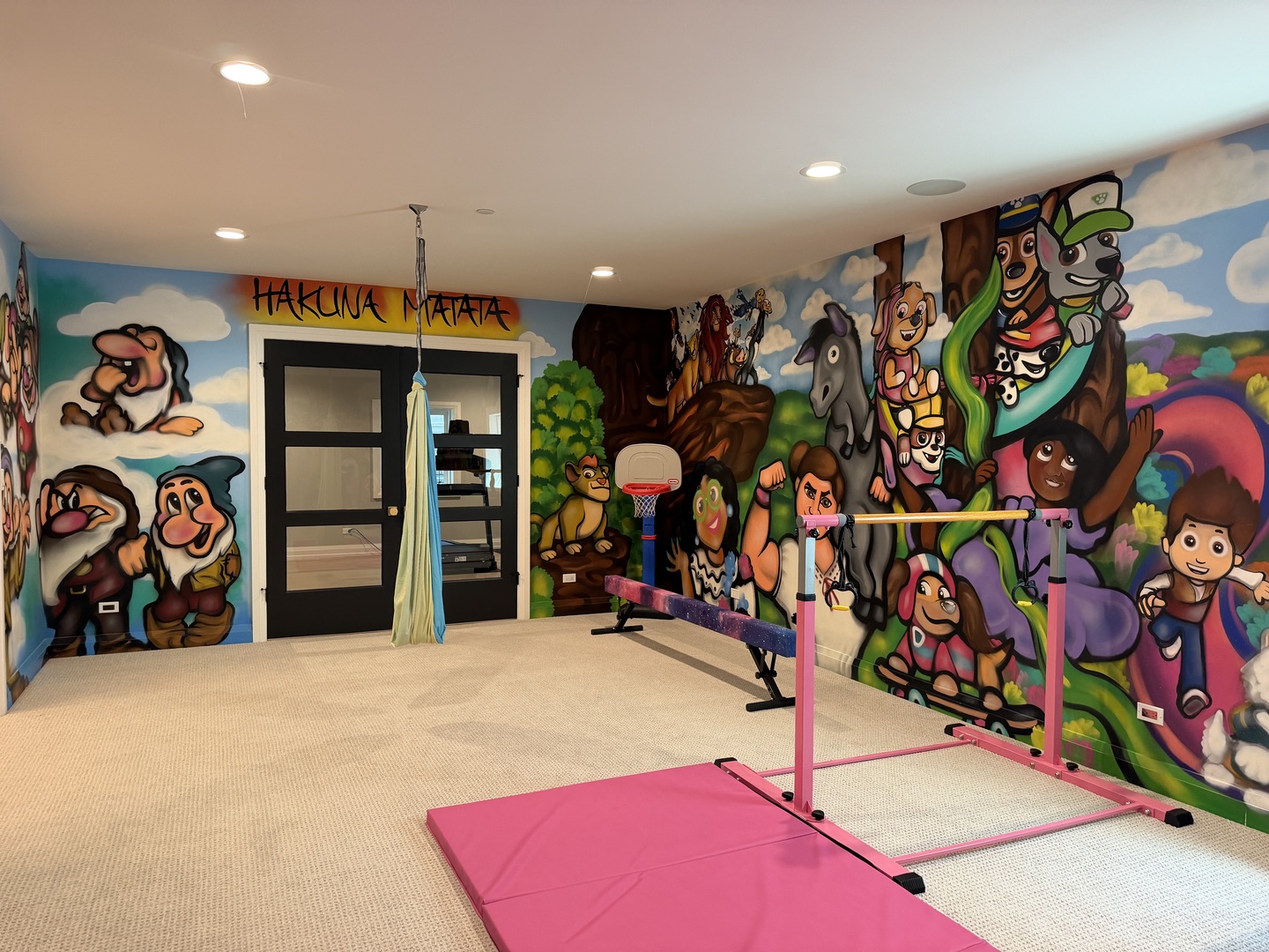 main property photo 50