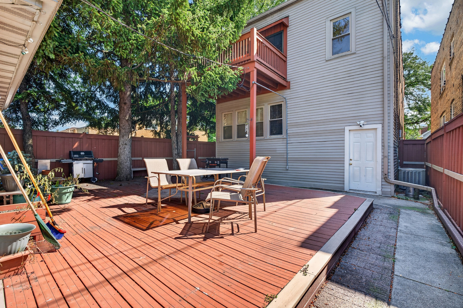 main property photo 46