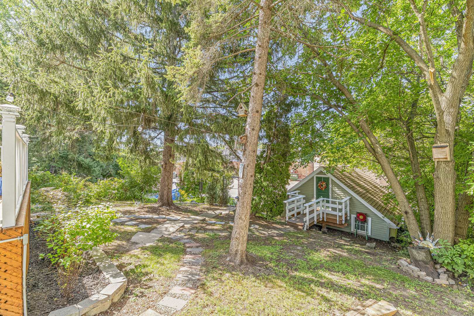 main property photo 18