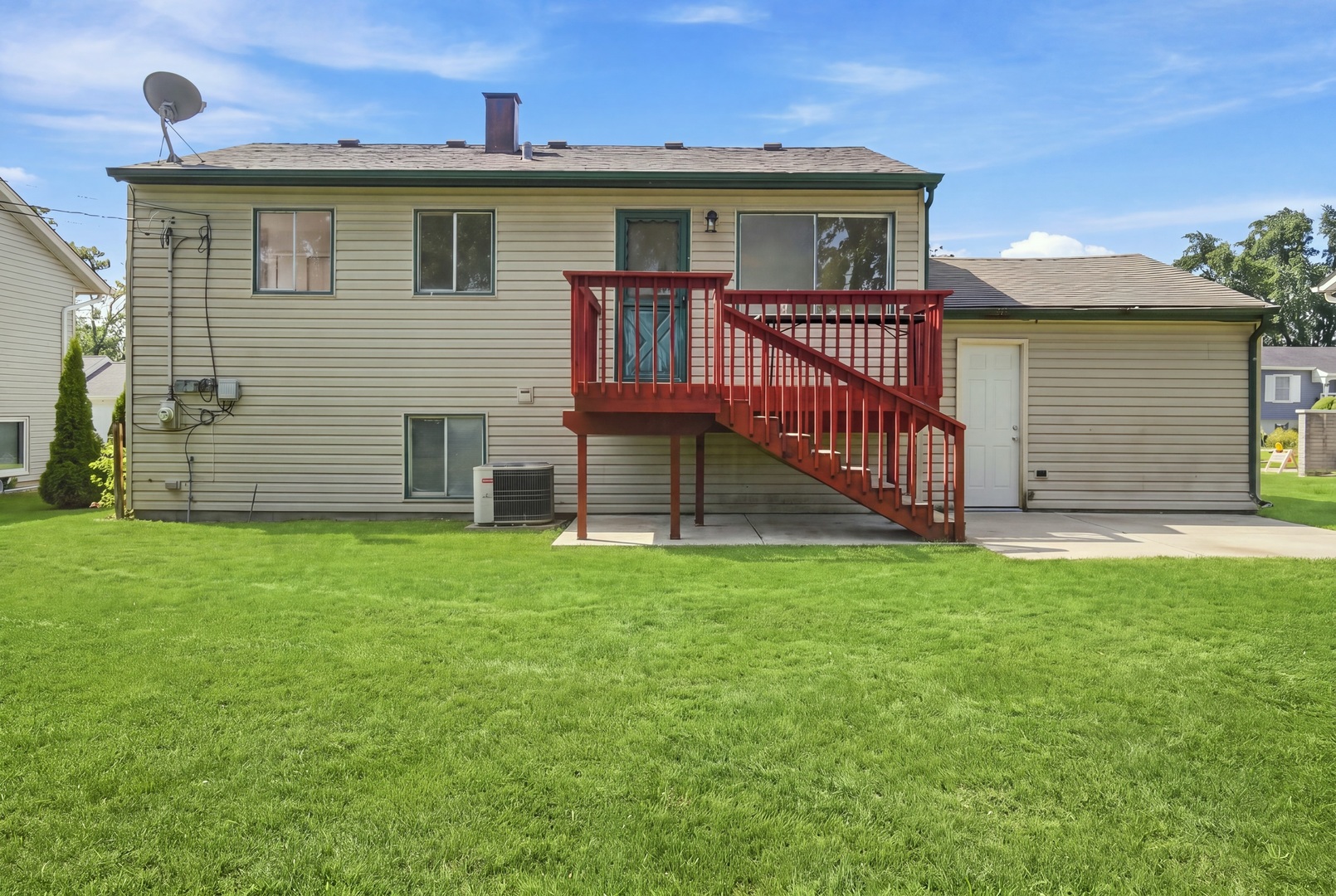main property photo 26