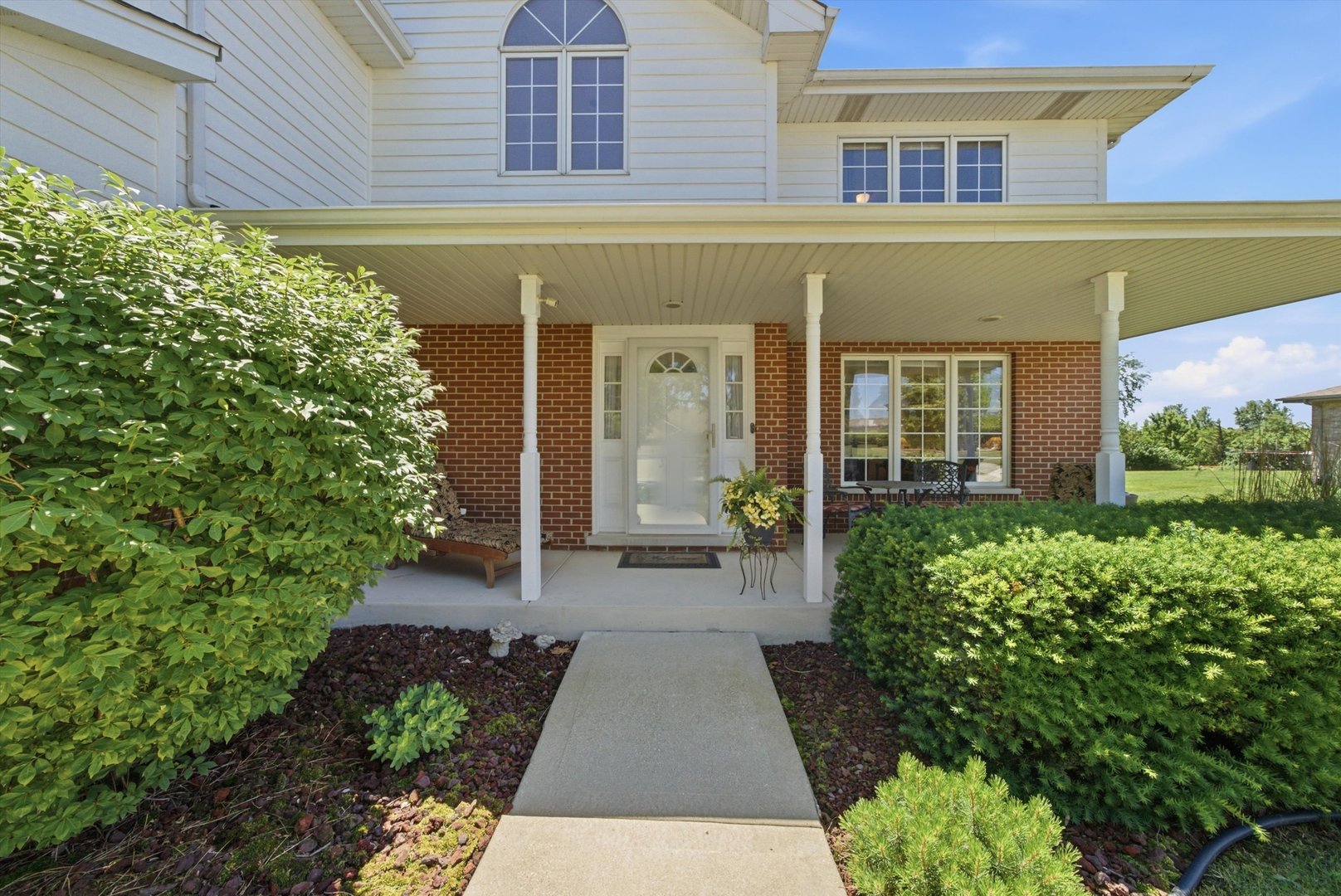 main property photo 9