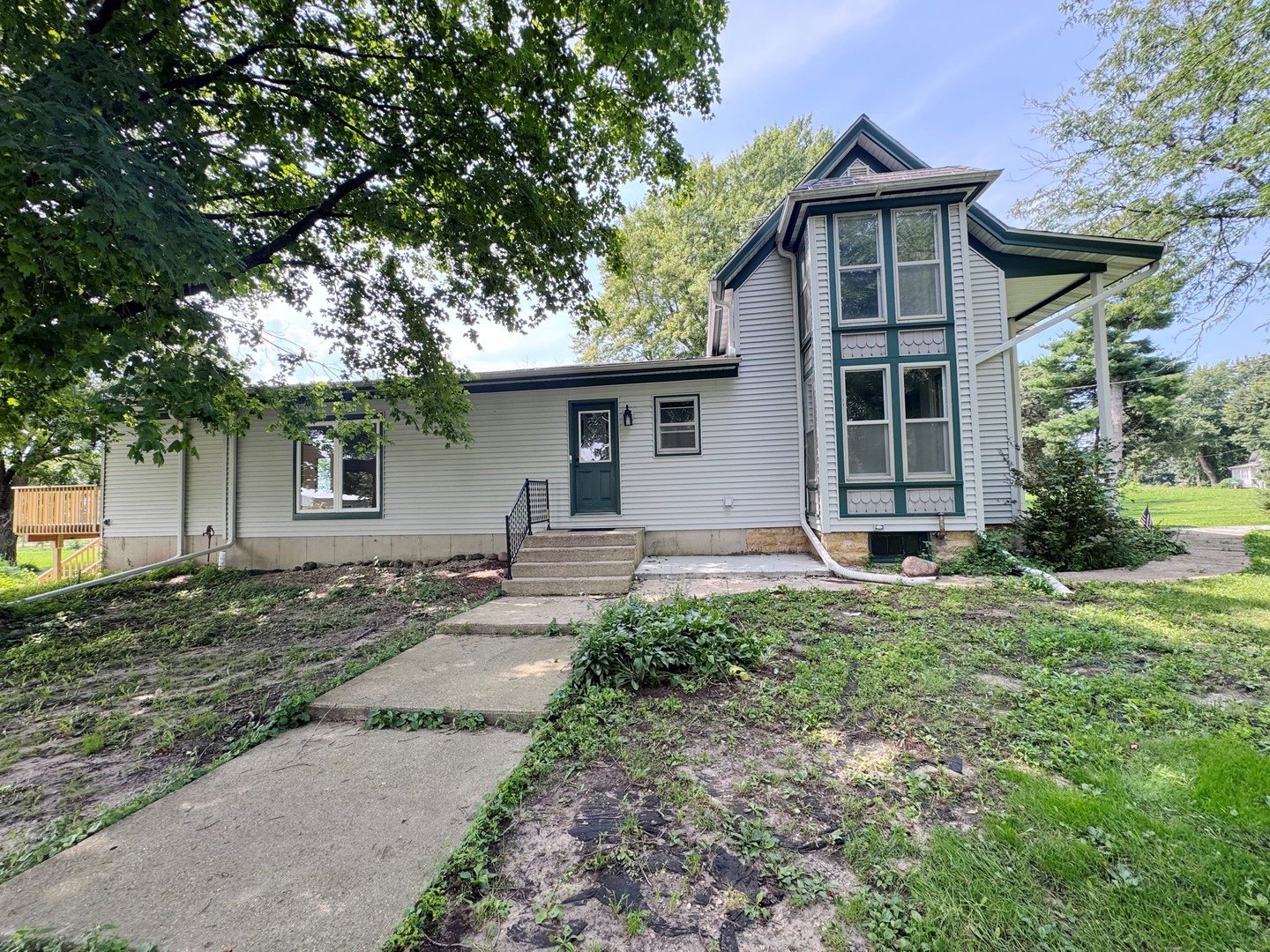 main property photo 2